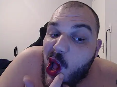 Brsecretbear online show from 09/09/25, 10:30