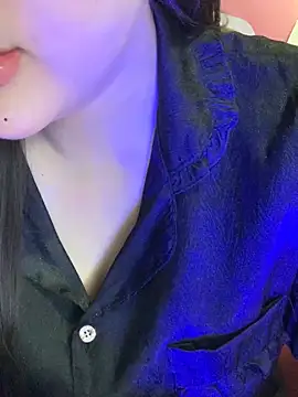 Linhtruong  online show from 04/08/26, 01:18