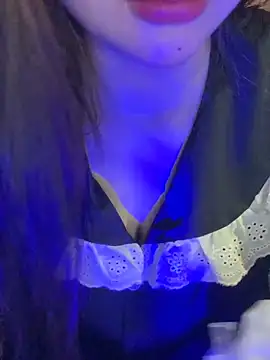 Linhtruong  online show from 04/23/26, 01:23