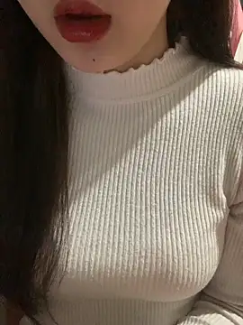 Linhtruong  online show from 02/10/26, 04:11