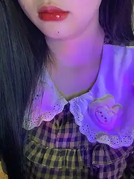 Linhtruong  online show from 02/24/26, 04:24