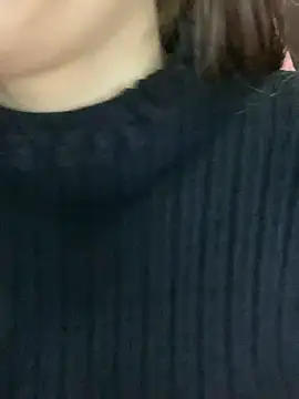 Linhtruong  online show from 02/04/26, 05:02