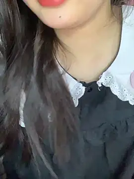 Snapshot of Linhtruong_ chatting on 12/02/25, 04:47 Linhtruong online show from 12/02/25, 04:47