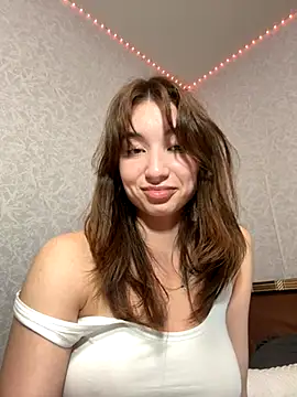 Adelina Bliss online show from 09/30/25, 12:22