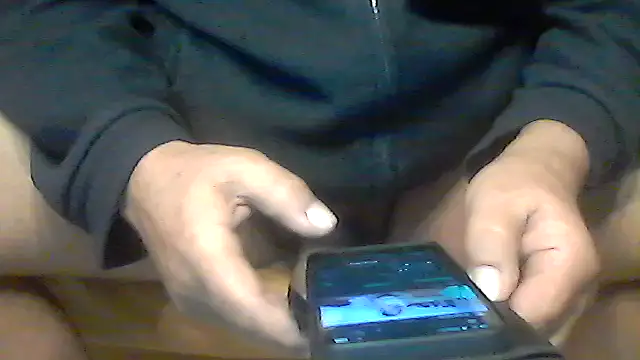 Snapshot of Knabenpenis@xh chatting on 10/25/25, 07:18 Knabenpenisxh online show from 10/25/25, 07:18