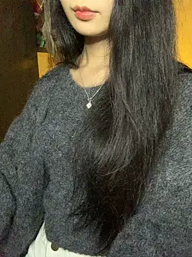 Nhinhi18 online show from 11/12/25, 03:16