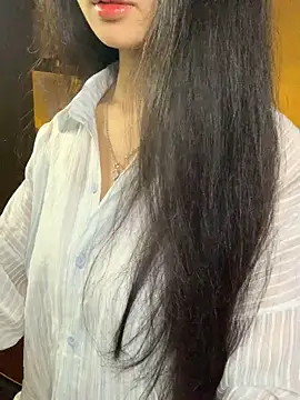 Nhinhi18 online show from 03/14/26, 04:02