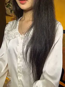 Nhinhi18 online show from 11/23/25, 02:49