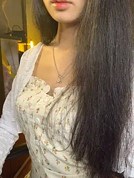 Nhinhi18 online show from 03/15/26, 04:14