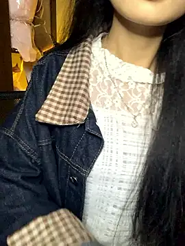 Nhinhi18 online show from 01/17/26, 04:21