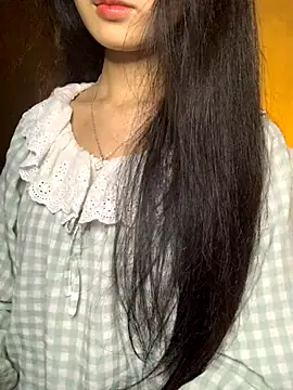 Nhinhi18 online show from 11/30/25, 03:35