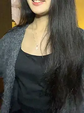 Nhinhi18 online show from 01/15/26, 02:31