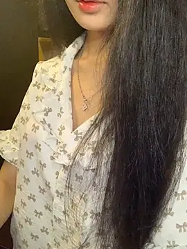 Nhinhi18 online show from 04/04/26, 03:18