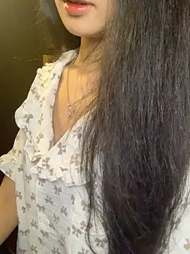 Nhinhi18 online show from 04/07/26, 03:25