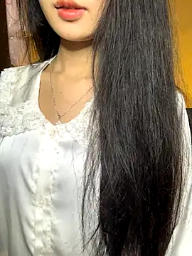 Nhinhi18 online show from 12/22/25, 03:23