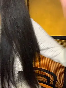 Nhinhi18 online show from 01/10/26, 04:02