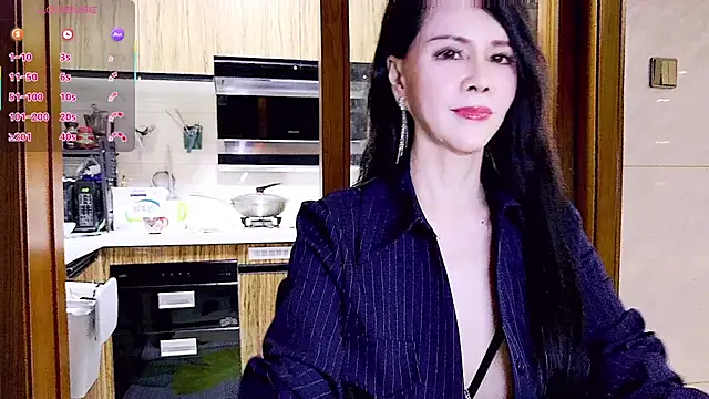 xinxinbabe online show from 09/28/25, 10:44