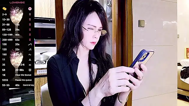 xinxinbabe online show from 09/30/25, 10:21