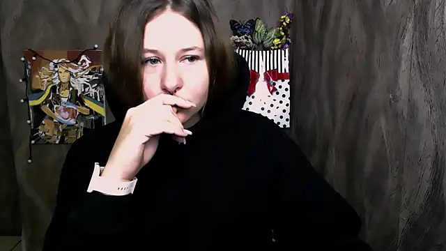 Linda S  online show from 09/25/25, 09:15