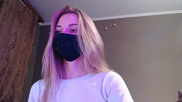 Iris lave online show from 09/26/25, 04:14