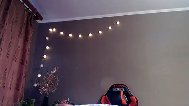 Iris lave online show from 03/31/26, 03:58