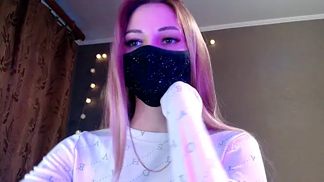 Iris lave online show from 03/18/26, 04:08