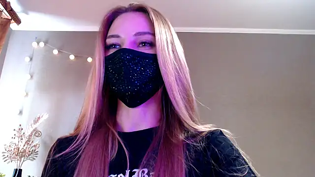 Iris lave online show from 05/09/26, 01:58