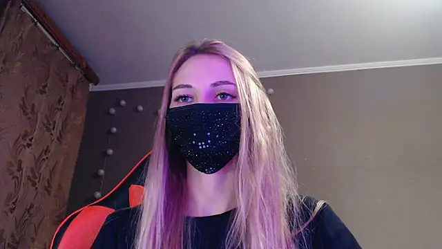 Iris lave online show from 10/20/25, 04:07