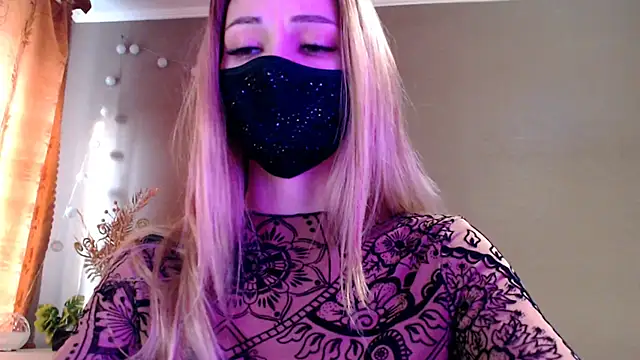 Iris lave online show from 03/15/26, 03:19