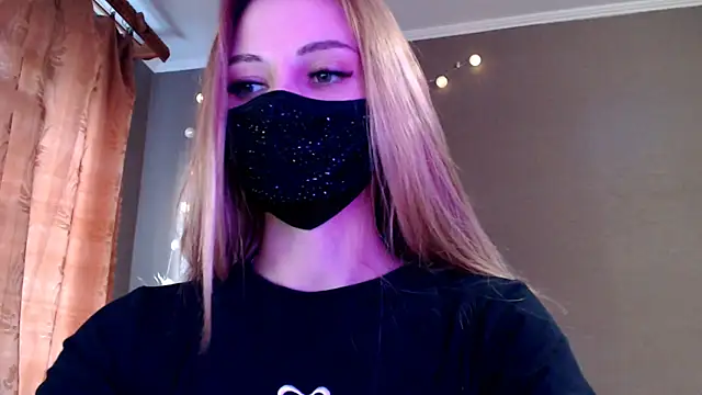 Iris lave online show from 03/11/26, 03:39