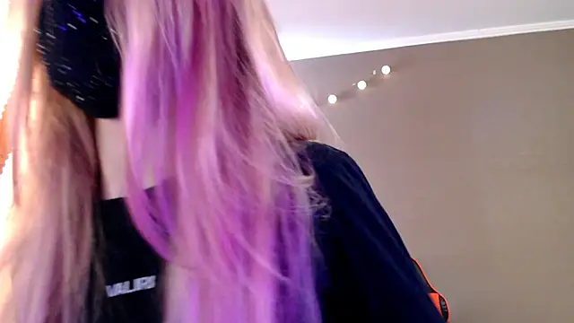 Iris lave online show from 02/03/26, 01:16