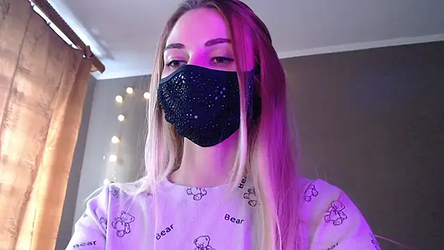 Iris lave online show from 09/11/25, 03:12