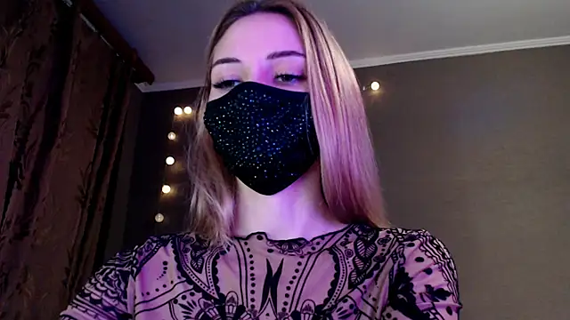 Iris lave online show from 01/14/26, 03:37