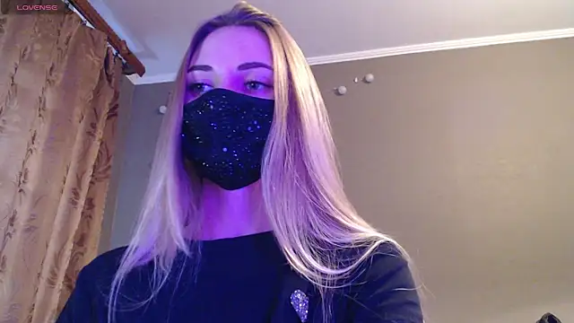 Iris lave online show from 09/08/25, 04:17