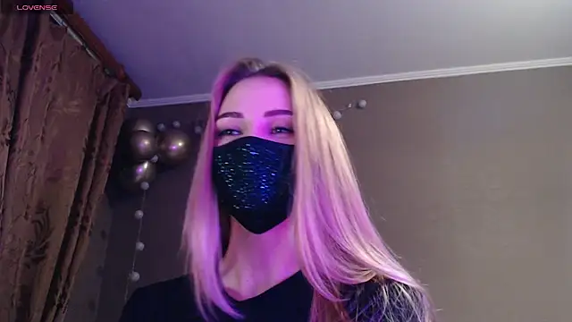 Iris lave online show from 11/12/25, 04:11