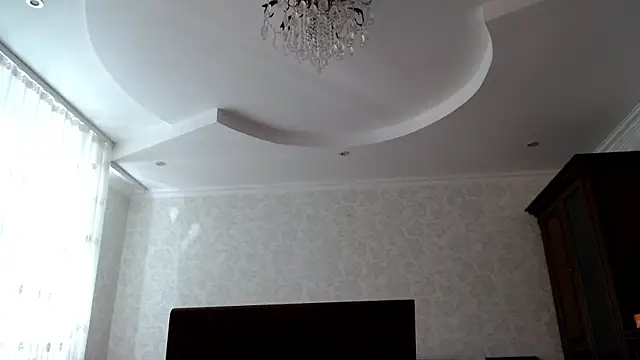 Iris lave online show from 06/24/26, 02:15