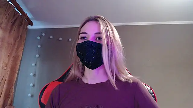 Iris lave online show from 10/22/25, 02:38