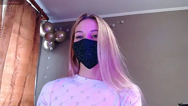 Iris lave online show from 11/04/25, 01:26