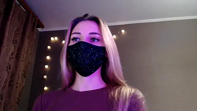 Iris lave online show from 11/30/25, 02:51