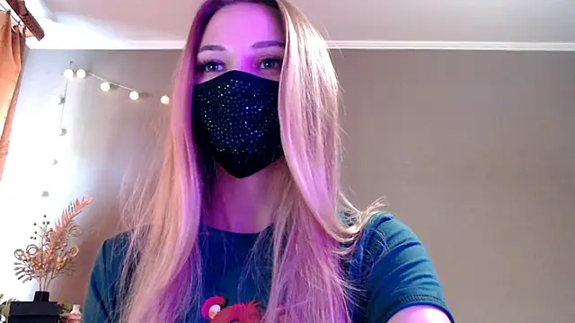 Iris lave online show from 05/04/26, 02:20