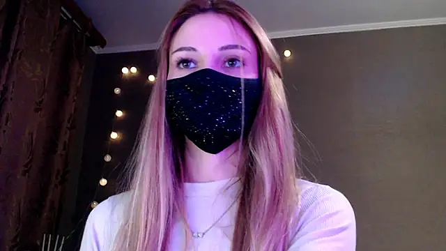 Iris lave online show from 03/09/26, 05:05