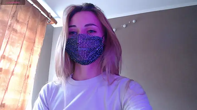 Iris lave online show from 09/10/25, 02:16