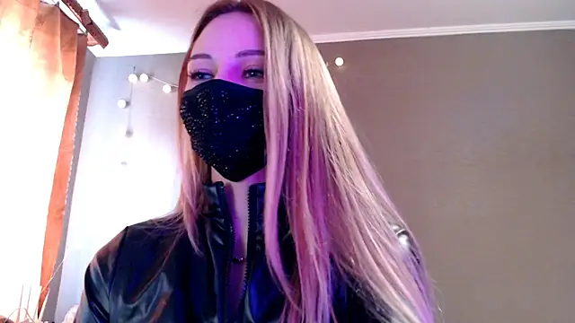 Iris lave online show from 03/03/26, 01:18