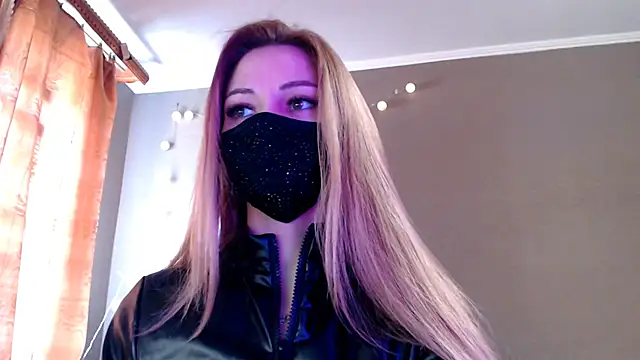 Iris lave online show from 03/13/26, 01:49