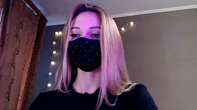 Iris lave online show from 02/11/26, 03:01