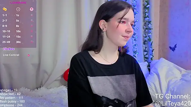 little Teya online show from 10/24/25, 07:24