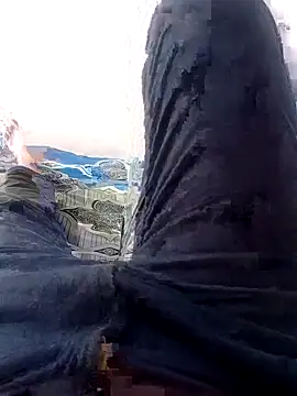 Snapshot of hackyourpussy@xh chatting on 04/05/26, 10:11 hackyourpussyxh online show from 04/05/26, 10:11