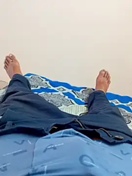 Snapshot of hackyourpussy@xh chatting on 04/08/26, 09:44 hackyourpussyxh online show from 04/08/26, 09:44