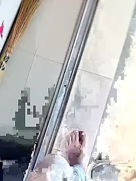 hackyourpussyxh online show from 01/11/26, 04:30