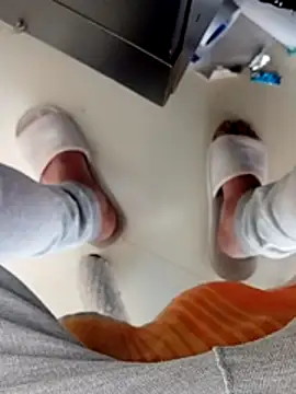 Snapshot of hackyourpussy@xh chatting on 01/17/26, 03:43 hackyourpussyxh online show from 01/17/26, 03:43